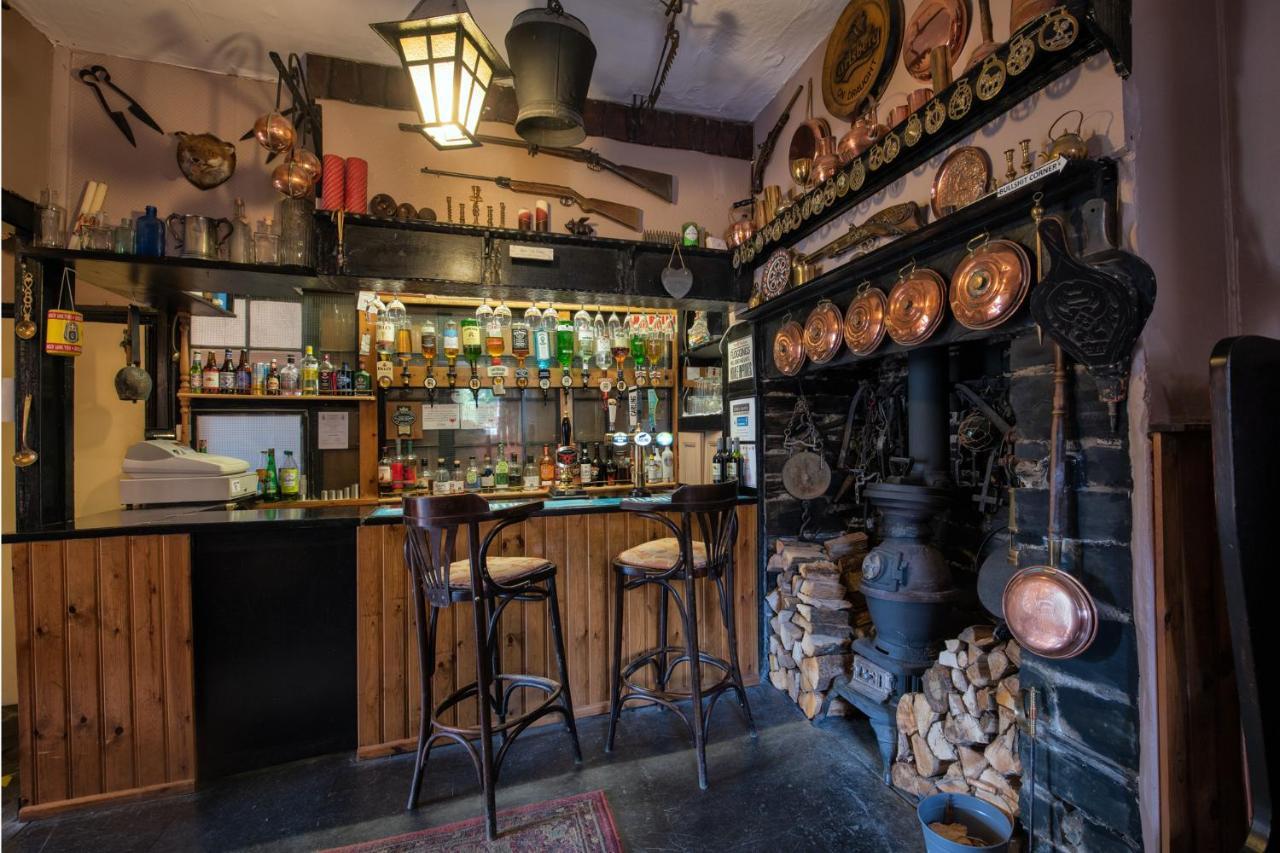 Elen'S Castle Hotel Dolwyddelan Dış mekan fotoğraf